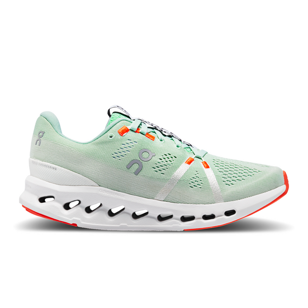 Women's On Running Cloudsurfer